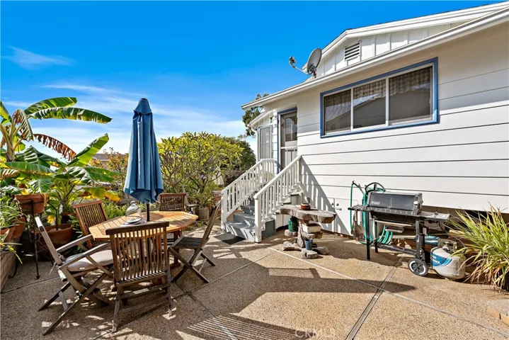 483 Aster Street Front, Laguna Beach, California 92651