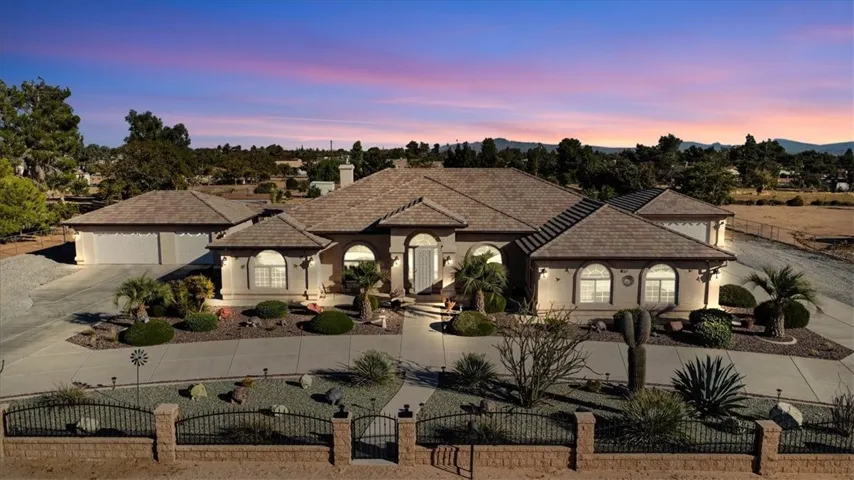 15944 Ash Street, Hesperia, California 92345