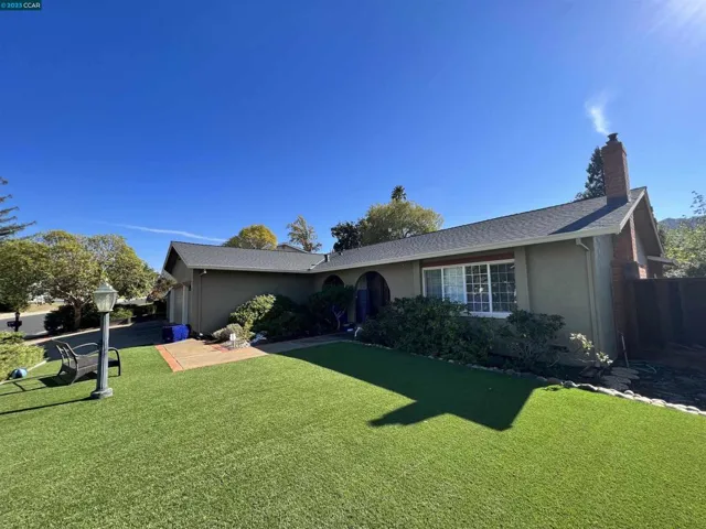 1 Nottingham Cir, Clayton, California 94517