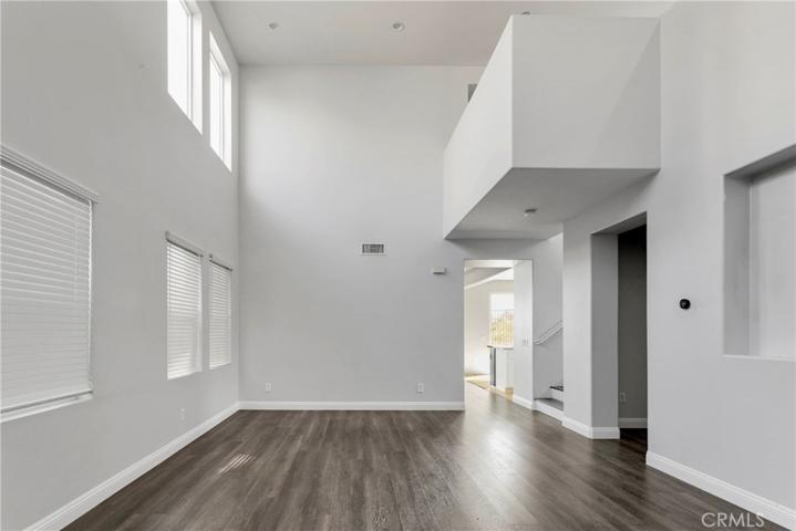 15109 Bluffside Lane, Victorville, California 92394