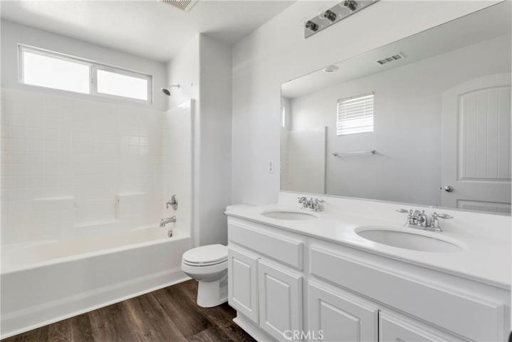 15109 Bluffside Lane, Victorville, California 92394