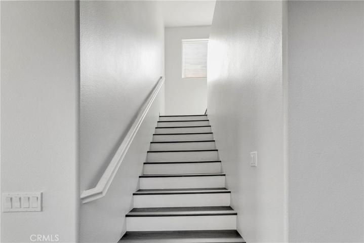 15109 Bluffside Lane, Victorville, California 92394