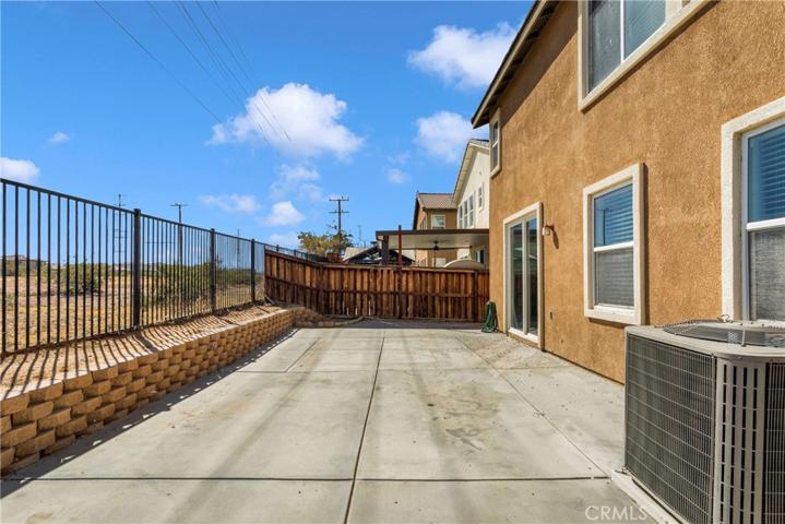 15109 Bluffside Lane, Victorville, California 92394