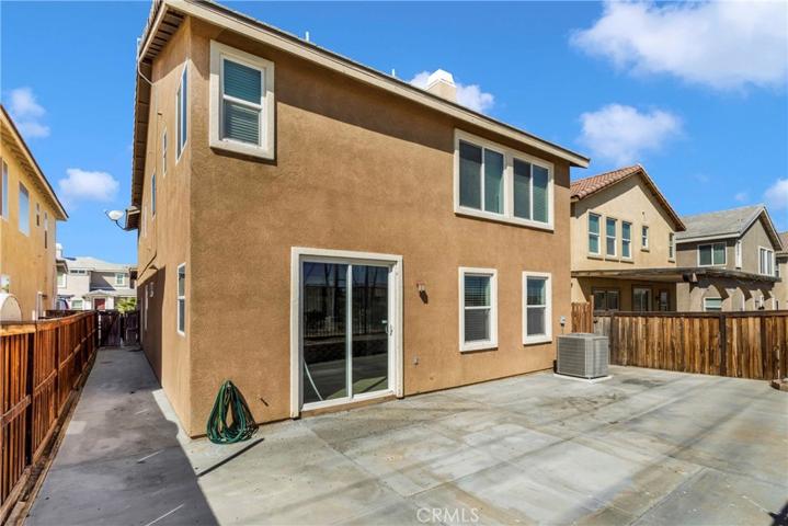 15109 Bluffside Lane, Victorville, California 92394