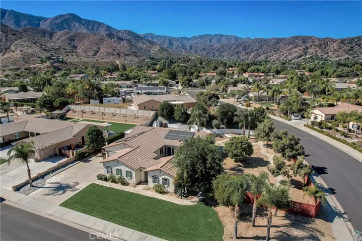 30883 Via Lakistas, Lake Elsinore, California 92530