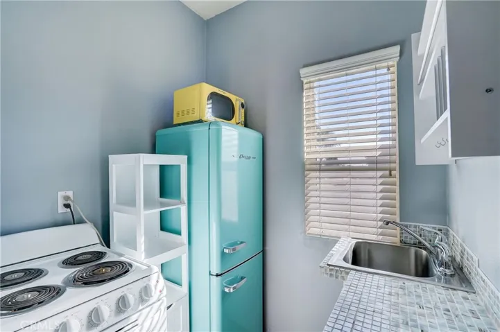 30883 Via Lakistas, Lake Elsinore, California 92530