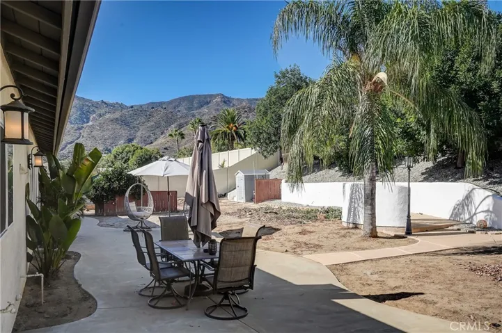 30883 Via Lakistas, Lake Elsinore, California 92530