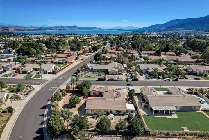 30883 Via Lakistas, Lake Elsinore, California 92530