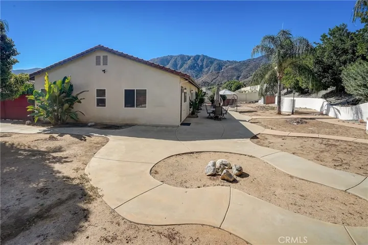 30883 Via Lakistas, Lake Elsinore, California 92530