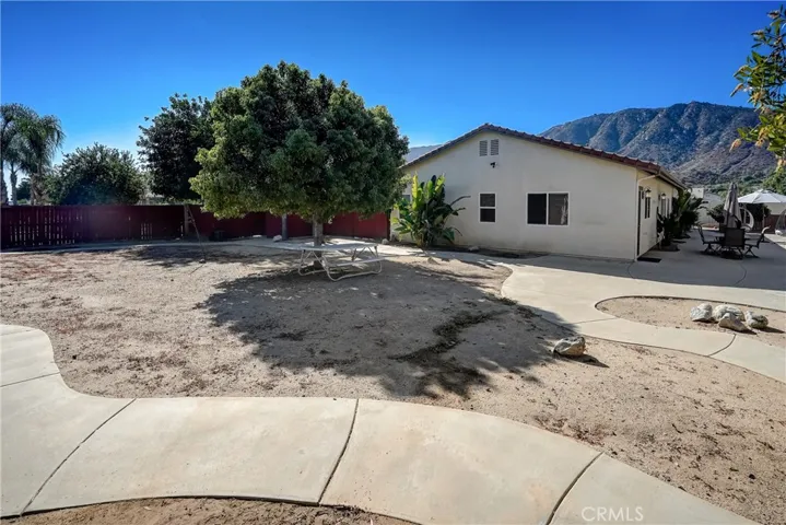 30883 Via Lakistas, Lake Elsinore, California 92530