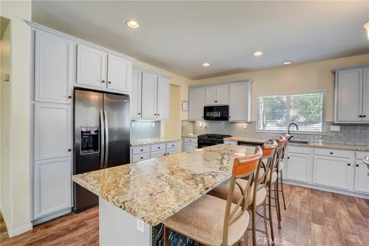30883 Via Lakistas, Lake Elsinore, California 92530