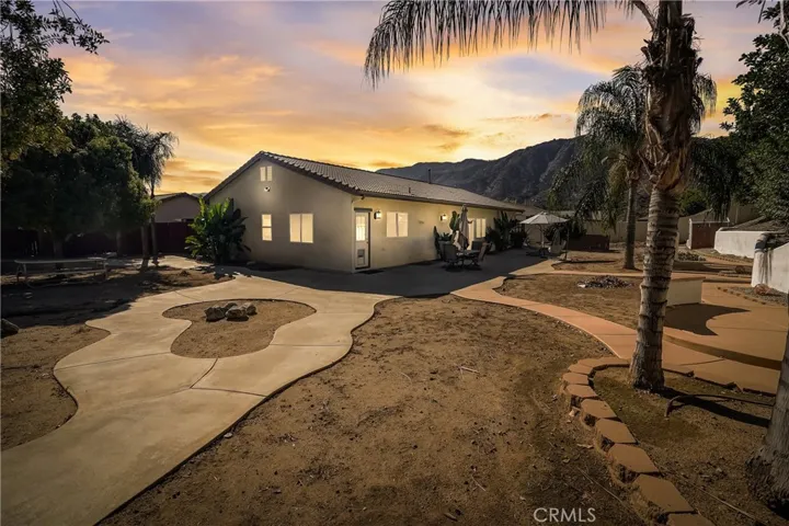 30883 Via Lakistas, Lake Elsinore, California 92530