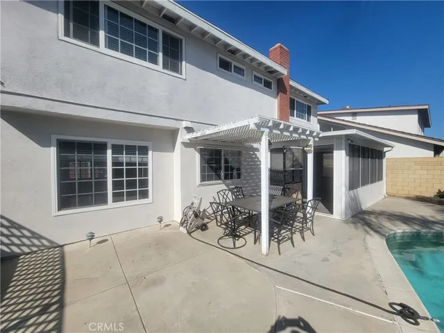 7892 Comstock Circle, La Palma, California 90623