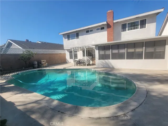 7892 Comstock Circle, La Palma, California 90623