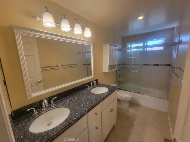 7892 Comstock Circle, La Palma, California 90623