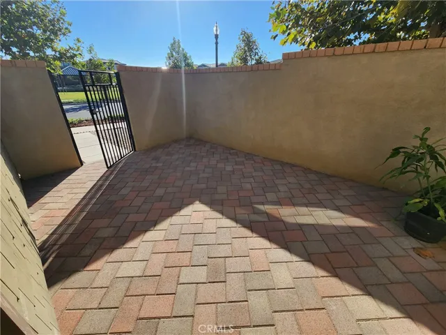 3926 S Manitoba Place, Ontario, California 91761