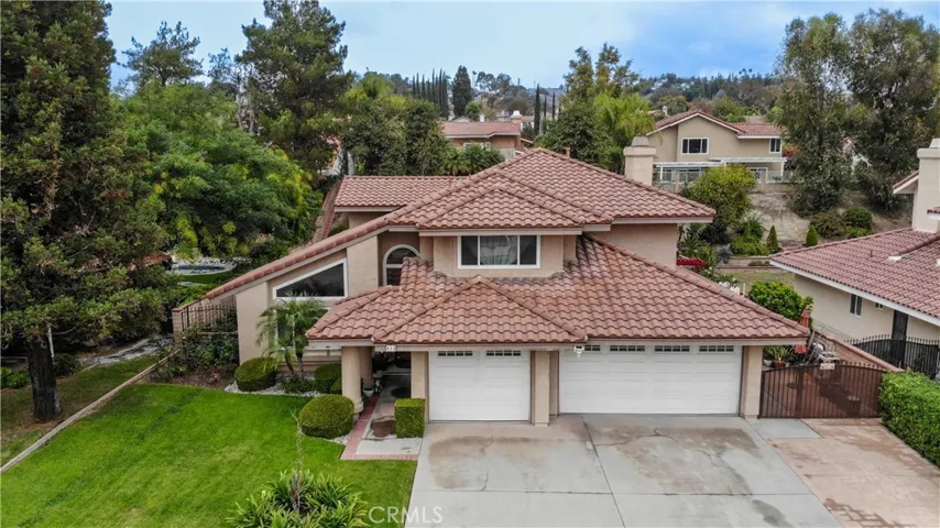 832 Clearwater Court, Walnut, California 91789