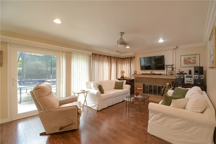 832 Clearwater Court, Walnut, California 91789