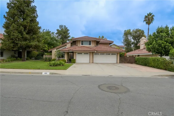 832 Clearwater Court, Walnut, California 91789