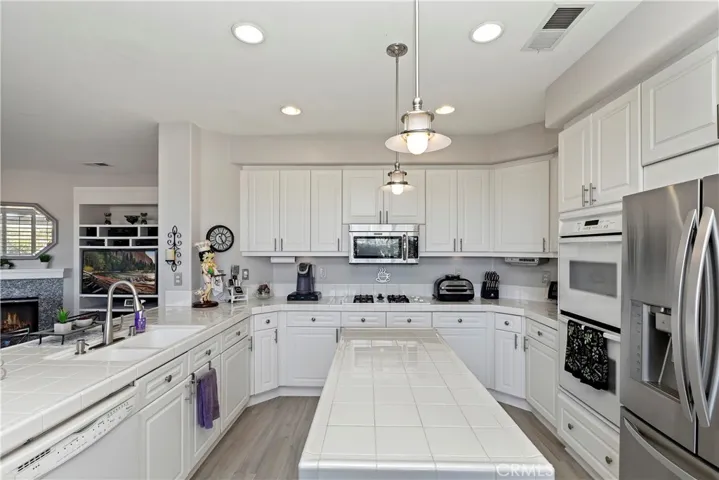 1813 Littler Lane, Corona, California 92883