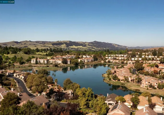 30 Eagle Lake Place 23, San Ramon, California 94582