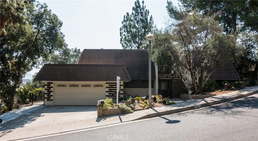 3310 Beaudry, Glendale, California 91208