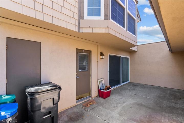 32038 Waterside Lane, Westlake Village, California 91361