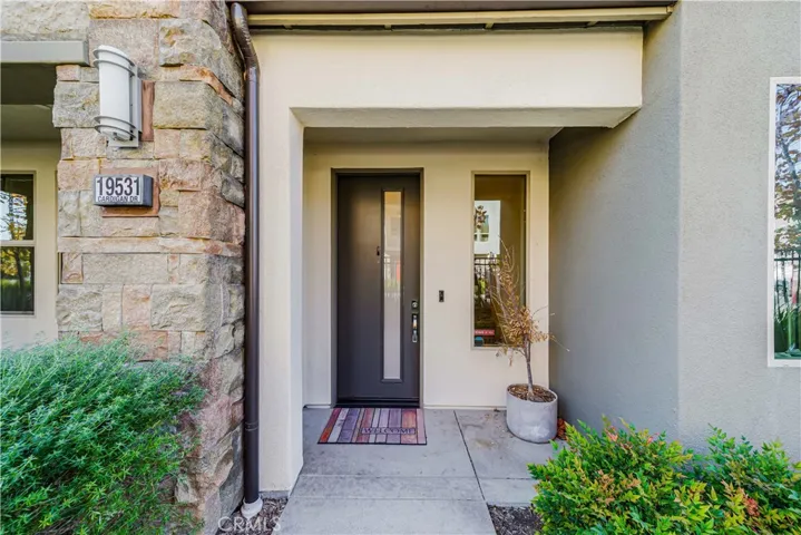 19531 Cardigan Drive, Los Angeles, California 91324