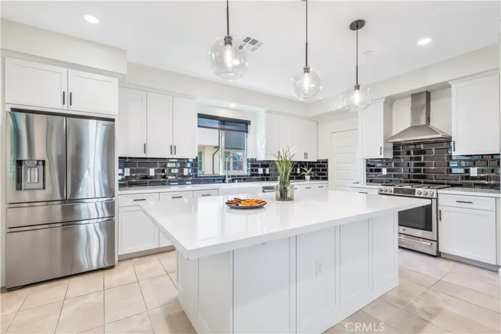 19531 Cardigan Drive, Los Angeles, California 91324
