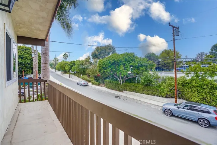 454 33rd Street, Hermosa Beach, California 90254