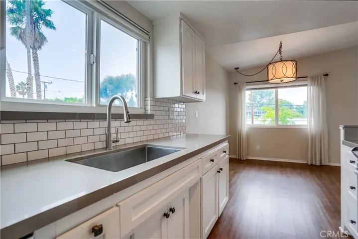 454 33rd Street, Hermosa Beach, California 90254