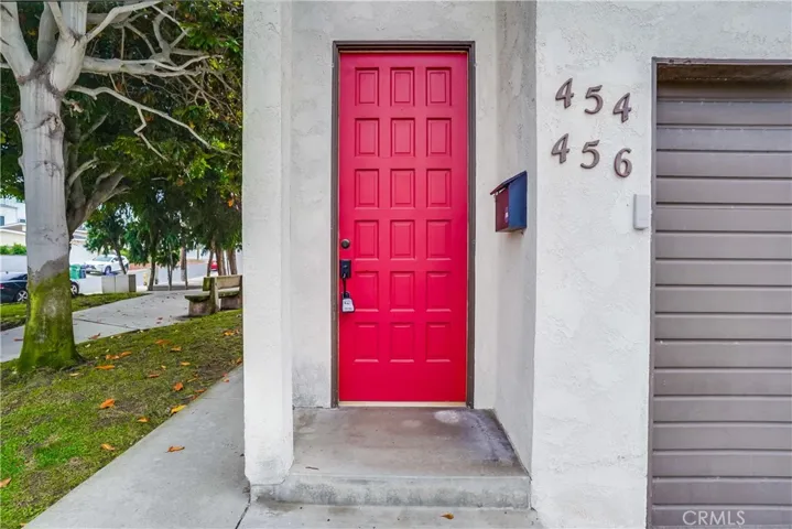 454 33rd Street, Hermosa Beach, California 90254