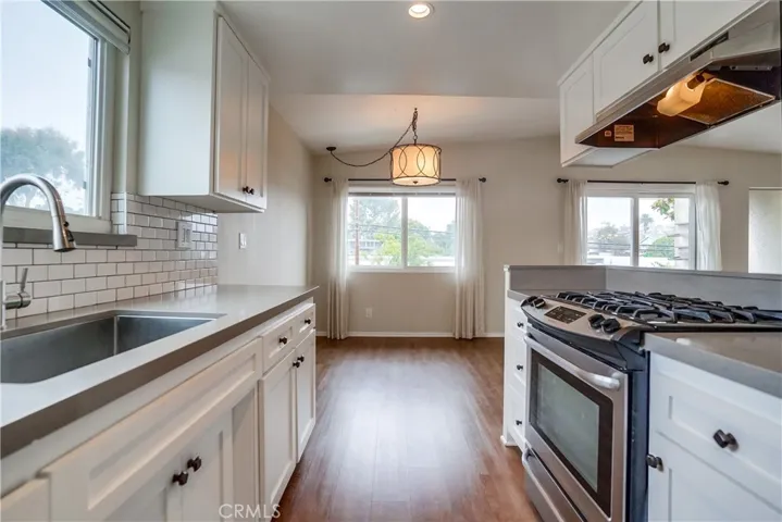 454 33rd Street, Hermosa Beach, California 90254