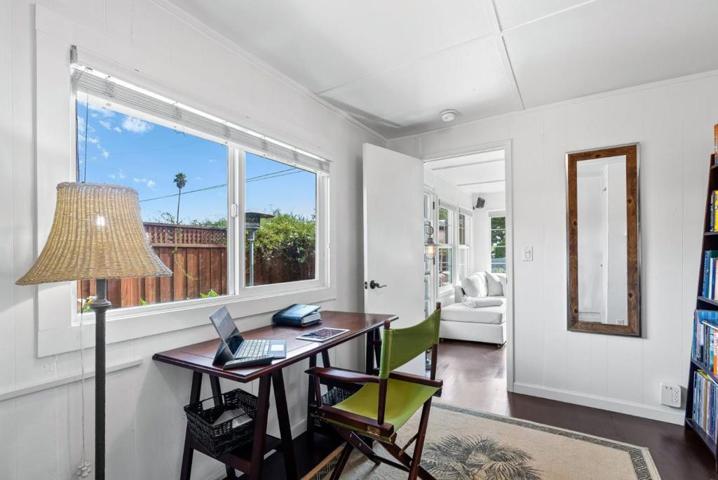 401 35th Avenue, Santa Cruz, California 95062