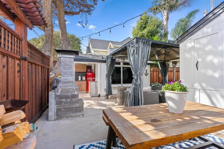 401 35th Avenue, Santa Cruz, California 95062