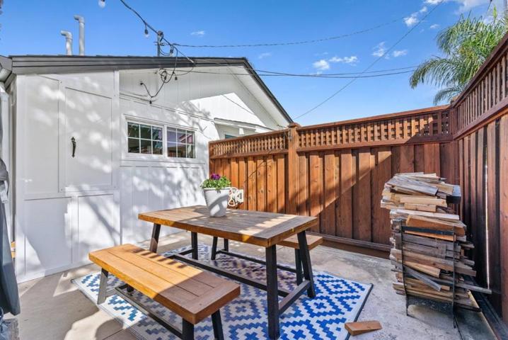 401 35th Avenue, Santa Cruz, California 95062