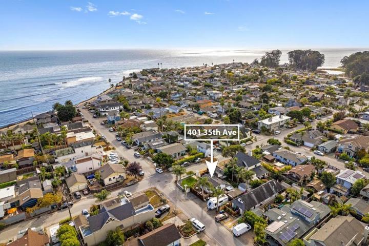 401 35th Avenue, Santa Cruz, California 95062