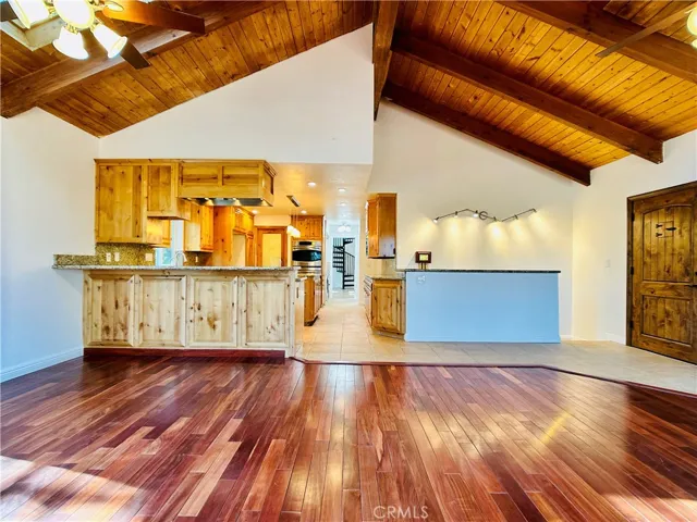 2235 Lausanne Drive, Wrightwood, California 92397