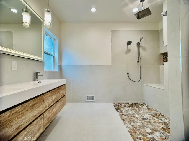 2235 Lausanne Drive, Wrightwood, California 92397