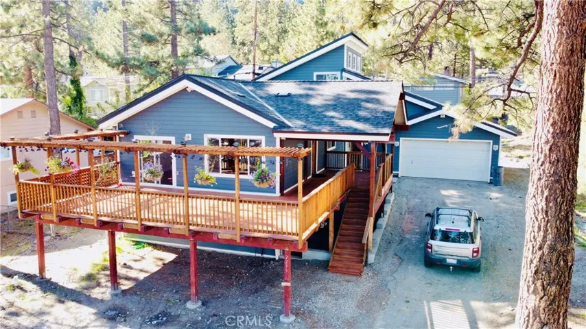 2235 Lausanne Drive, Wrightwood, California 92397