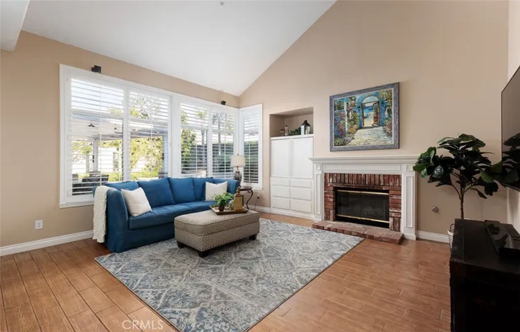230 S Willowcreek Lane, Anaheim Hills, California 92808