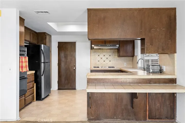 1316 Hickory Drive, La Verne, California 91750