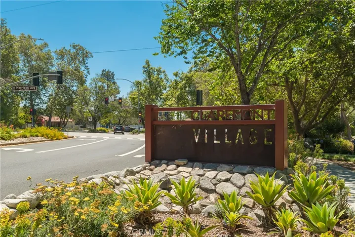Close to Claremont Village/ Downtown Claremont