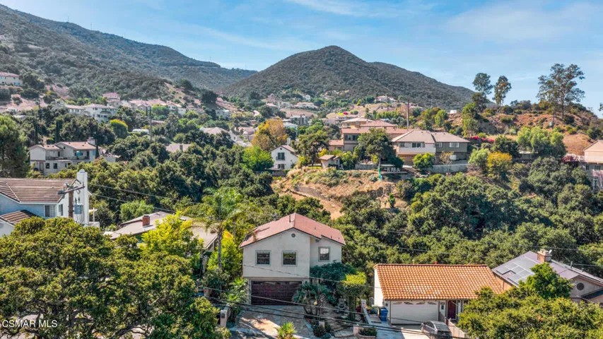 327 S Ventu Park Rd -35