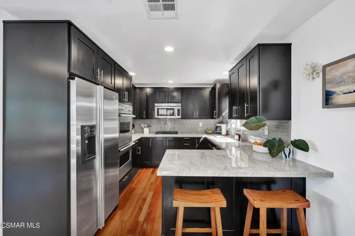 327 S Ventu Park Rd​​‌​​​​‌​​‌‌​​‌​​​‌‌​​​‌​​‌‌​​‌‌​​‌‌​​​​ -14
