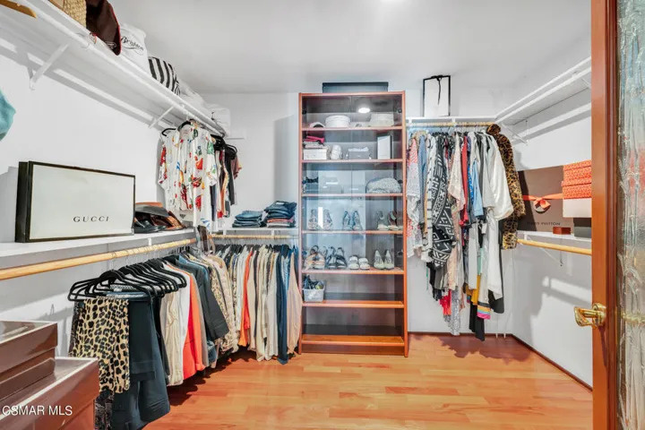 327 S Ventu Park Rd -18