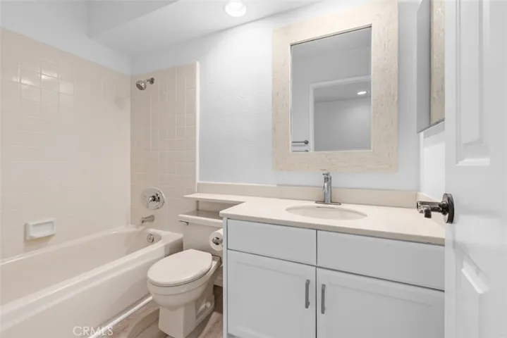 18 New Chardon Unit 58, Laguna Niguel, California 92677