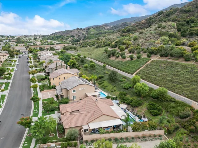 3336 Clearing Lane, Corona, California 92882