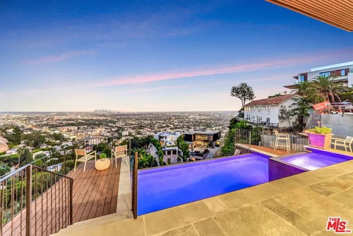 8425 Hillside Avenue, Los Angeles, California 90069