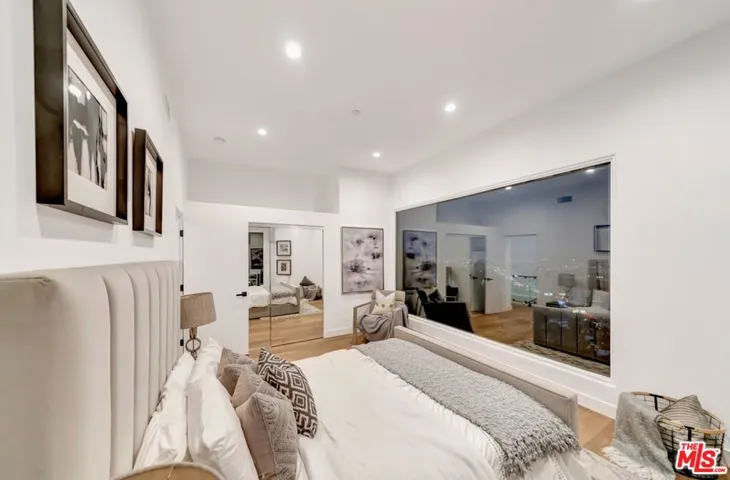 8425 Hillside Avenue, Los Angeles, California 90069